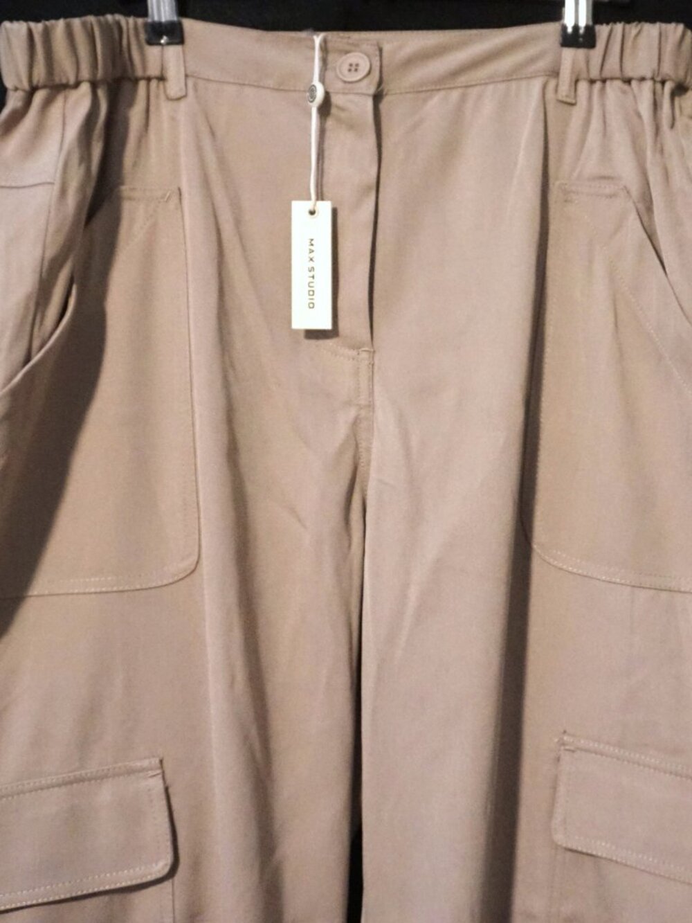 Max Studio Khaki Cargo Jogger Pants Button Cuffs Side Elastic Waist Women’s XL - Picture 3 of 7